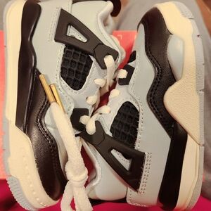 Jordan 4 Toddler Shoes 6C NEW